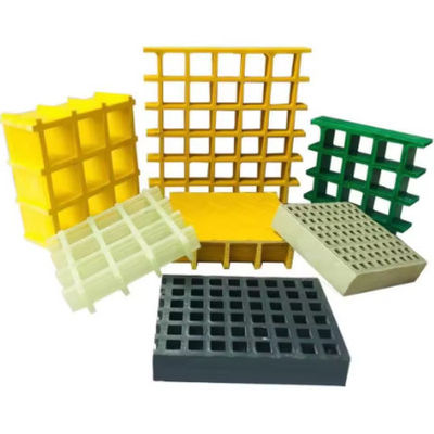 Durable UV Free Smooth Frp Grating Mould 38x38x38mm Grp Tree Grate Flexilble Anti Corrosion