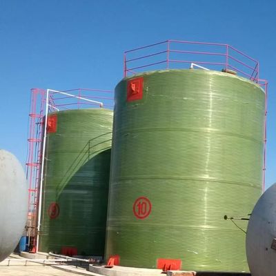 Os tanques de plástico reforçados com fibra de vidro são resistentes à corrosão, tanque de armazenamento de FRP, de alta resistência, resistentes e duráveis.